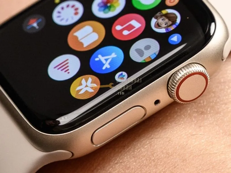 Quy Trình Thay Vỏ Apple Watch Tại Điện Thoại Nhanh