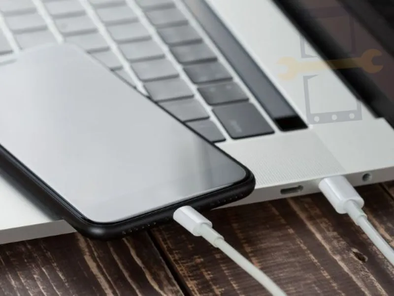 | Tháng 6 2026 Mở nguồn iPhone bị hỏng nút sườn