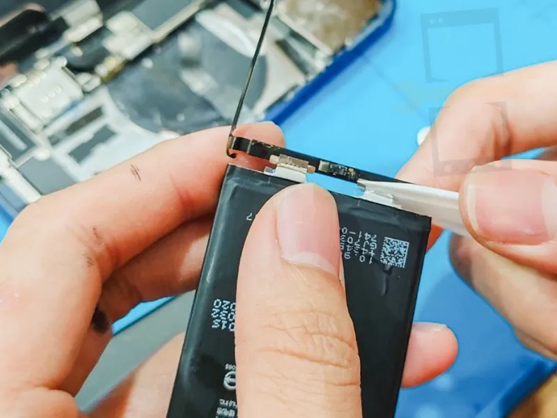 Giải pháp hiển thị phần trăm pin khi thay pin iPhone