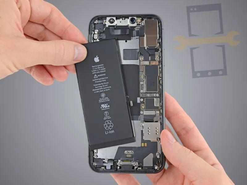 Tìm hiểu về pin iPhone 11