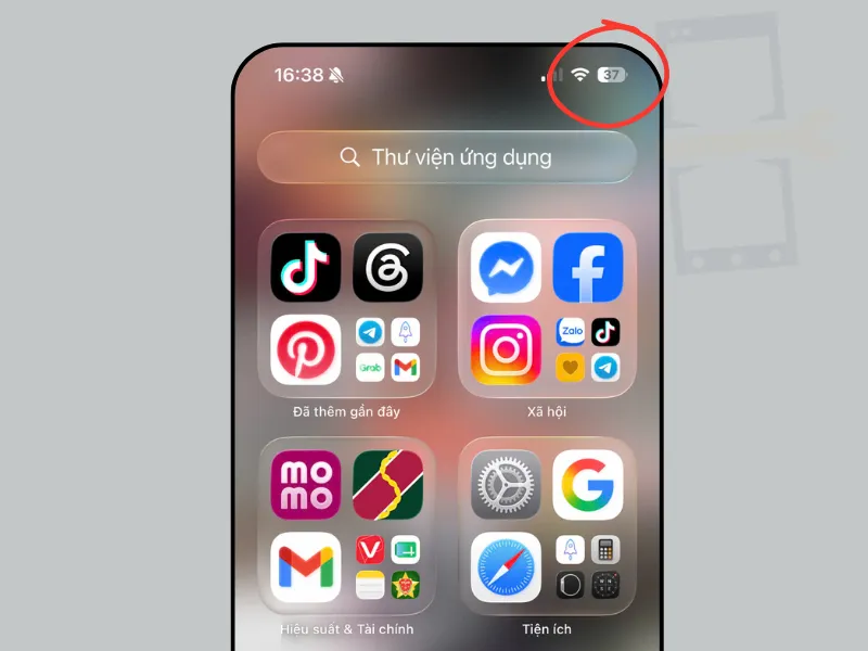 Tính năng hiển thị pin trên iPhone 12 Series