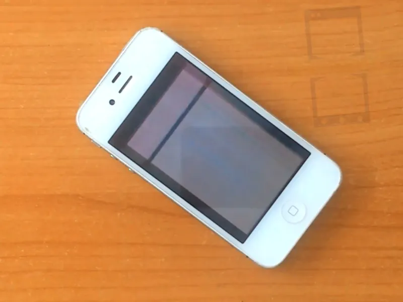 Khi nào cần thay màn hình iPhone 4s?
