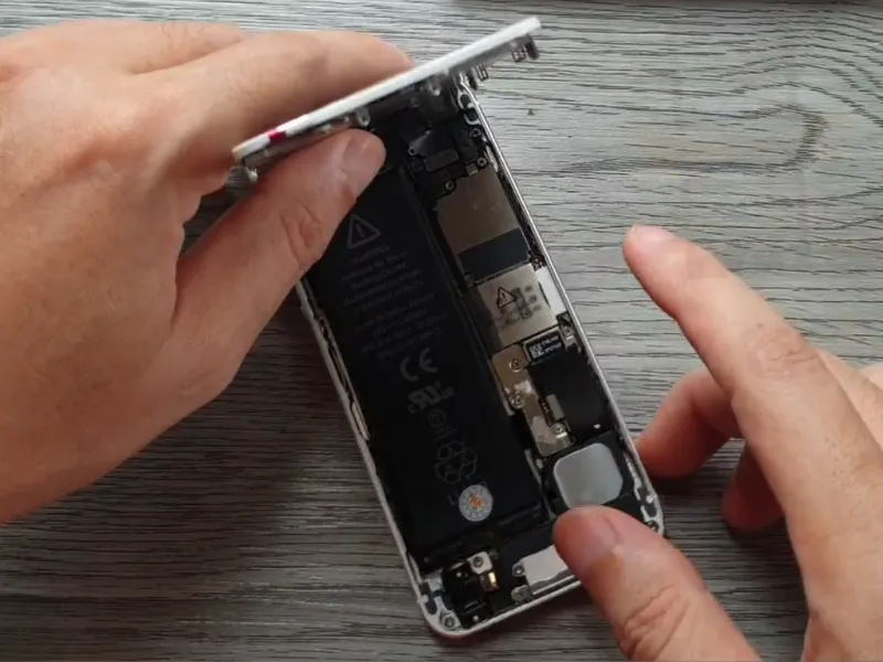 Ưu điểm khi thay màn hình iPhone 5c tại Điện Thoại Nhanh