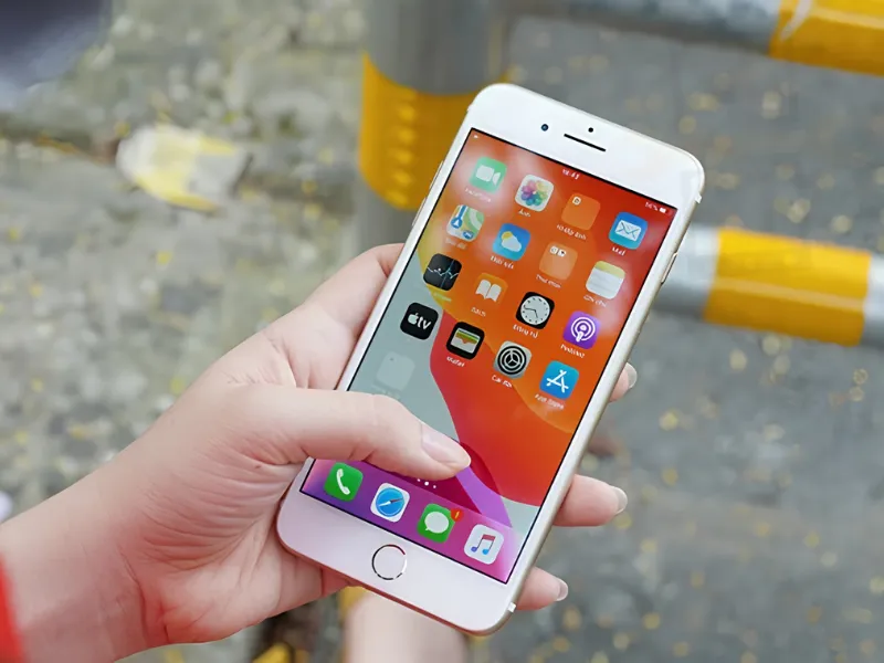 Có nên mua iPhone 7 Plus đã thay màn hình không?
