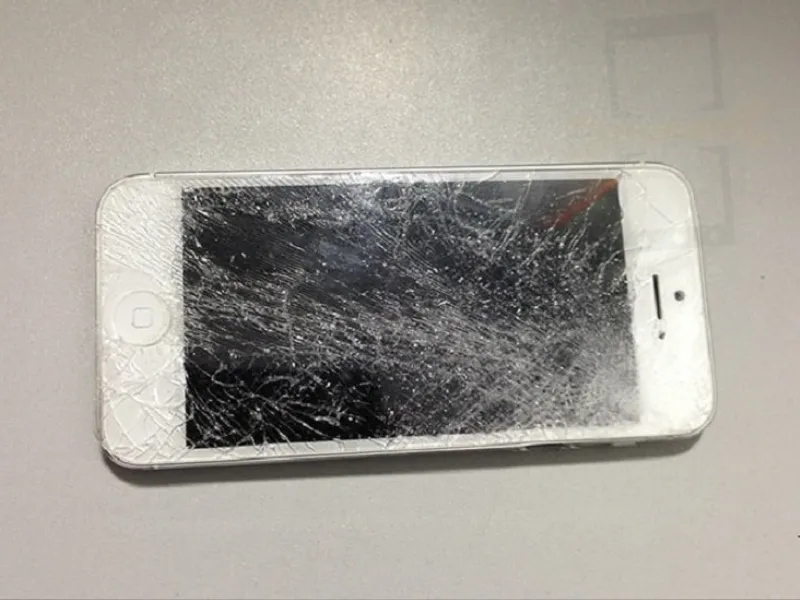 Nguyên nhân màn hình iPhone 5 bị lỗi