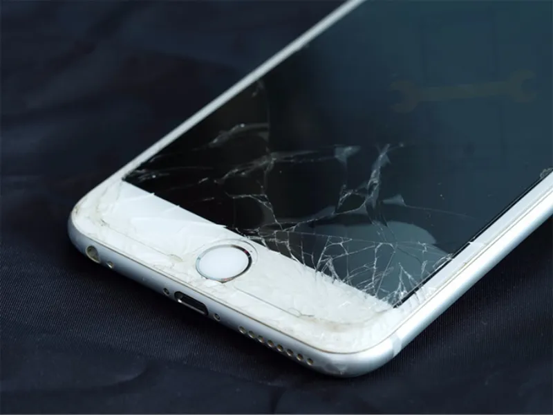 Nguyên nhân màn hình iPhone 7 bị lỗi